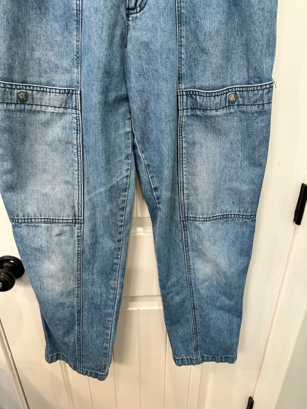 Vintage Liz Claiborne High Rise Pleated Cargo Jeans Cottagecore Gorpcore - Picture 2 of 6